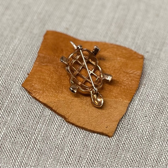 Gold Turtle Pin/Broach - Picture 3 of 3